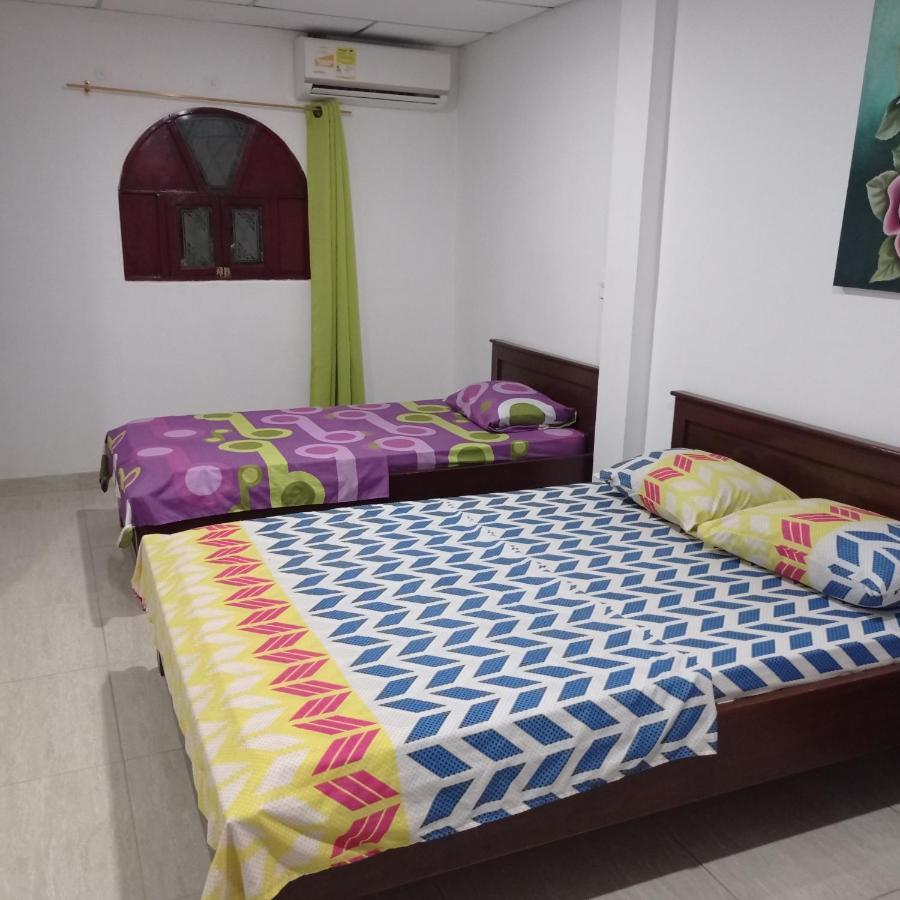 קוקוטה Hotel Acuarius מראה חיצוני תמונה