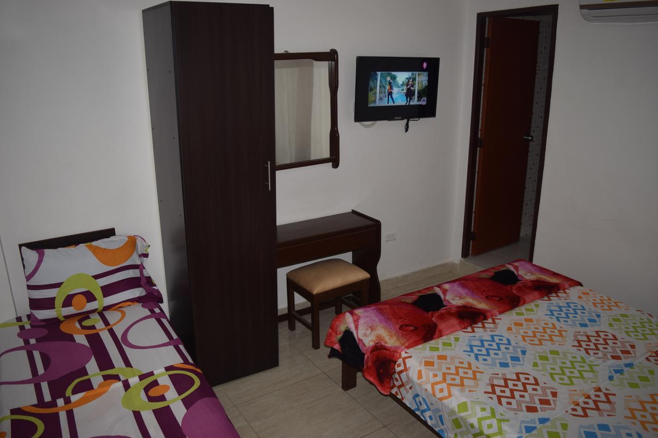 קוקוטה Hotel Acuarius מראה חיצוני תמונה