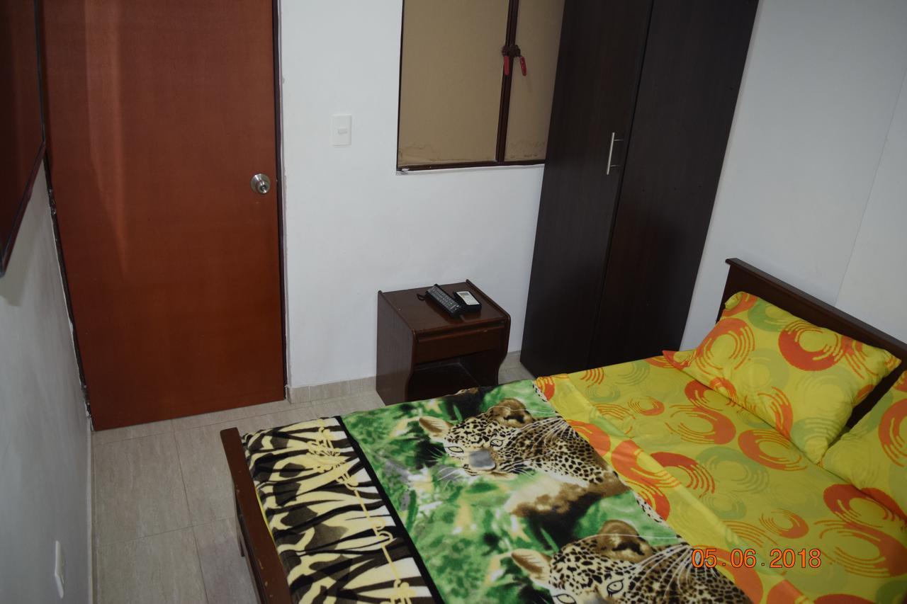 קוקוטה Hotel Acuarius מראה חיצוני תמונה